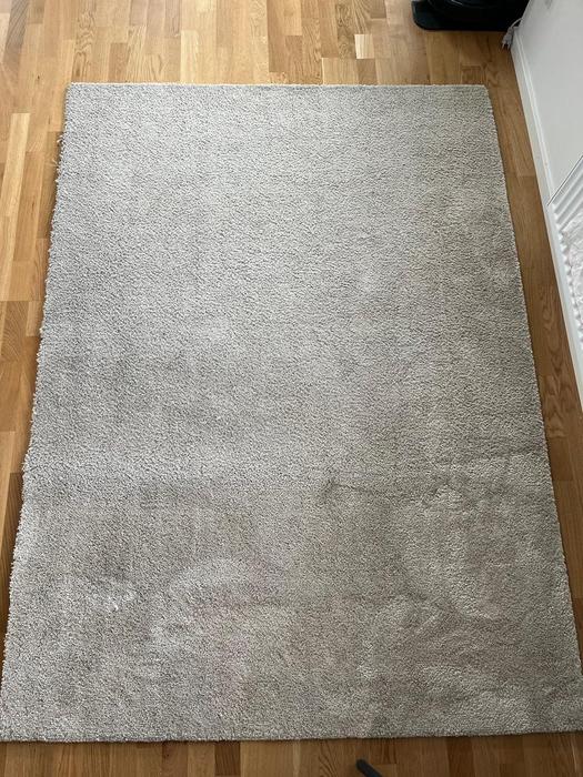 Heltäckningsmatta: Före och efter - Efter